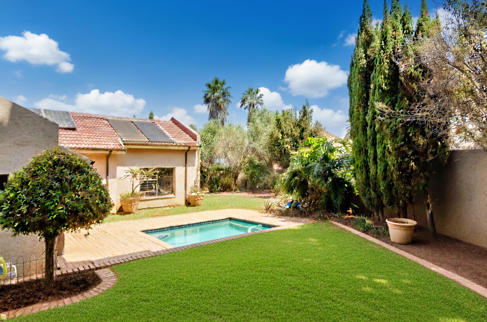  of property in Van Riebeeckpark