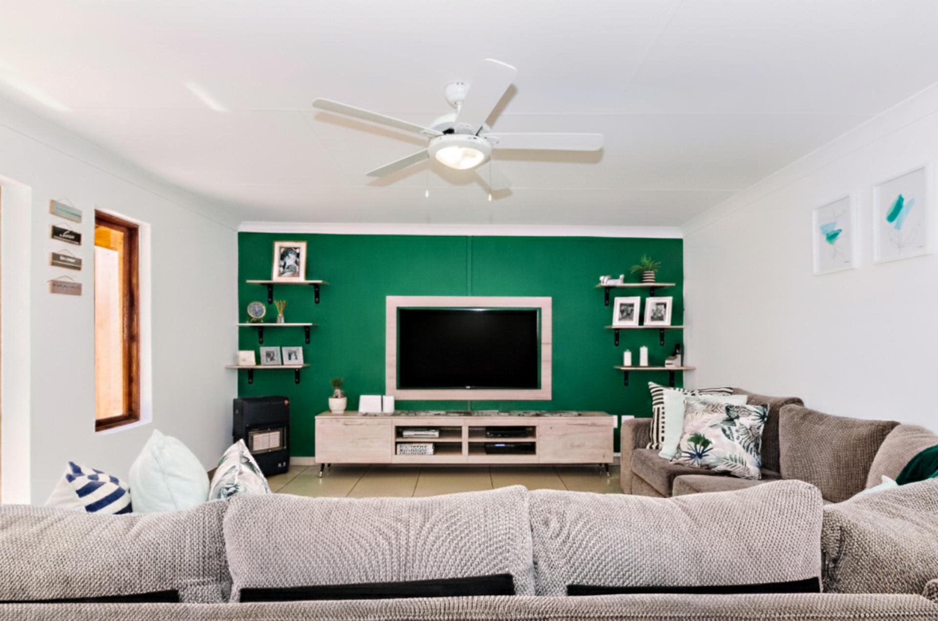  of property in Van Riebeeckpark