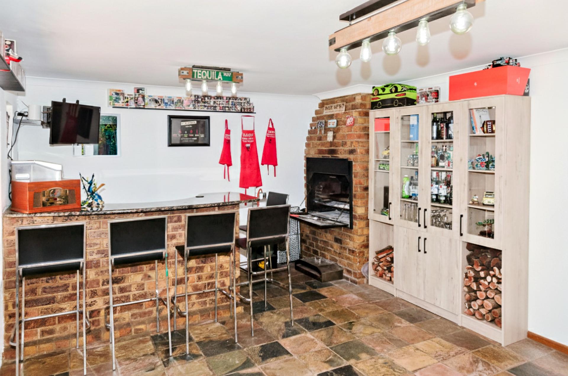  of property in Van Riebeeckpark