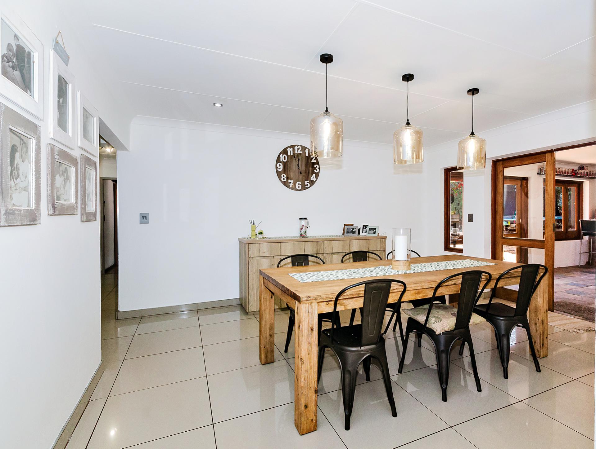  of property in Van Riebeeckpark