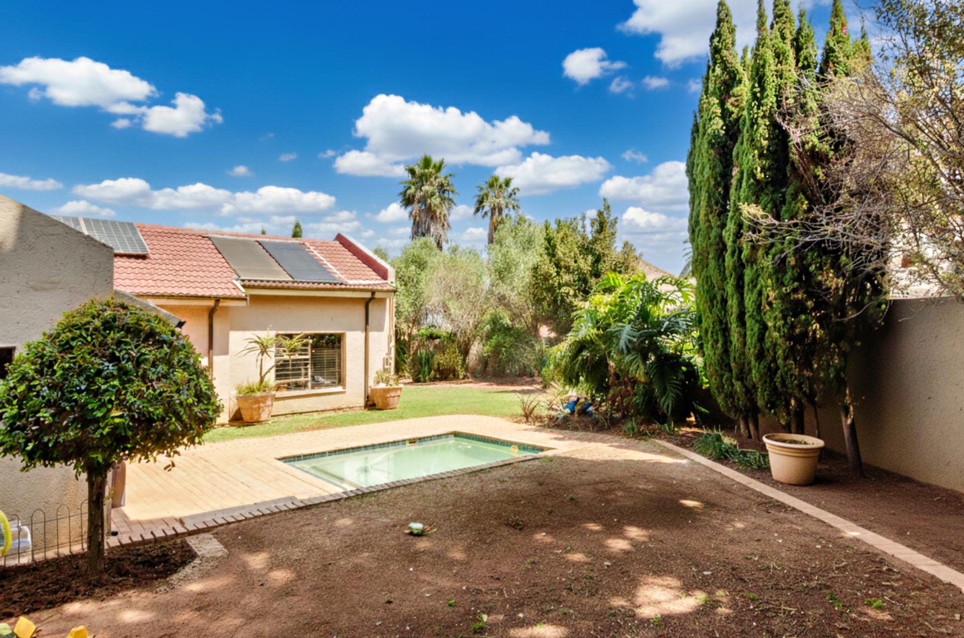  of property in Van Riebeeckpark