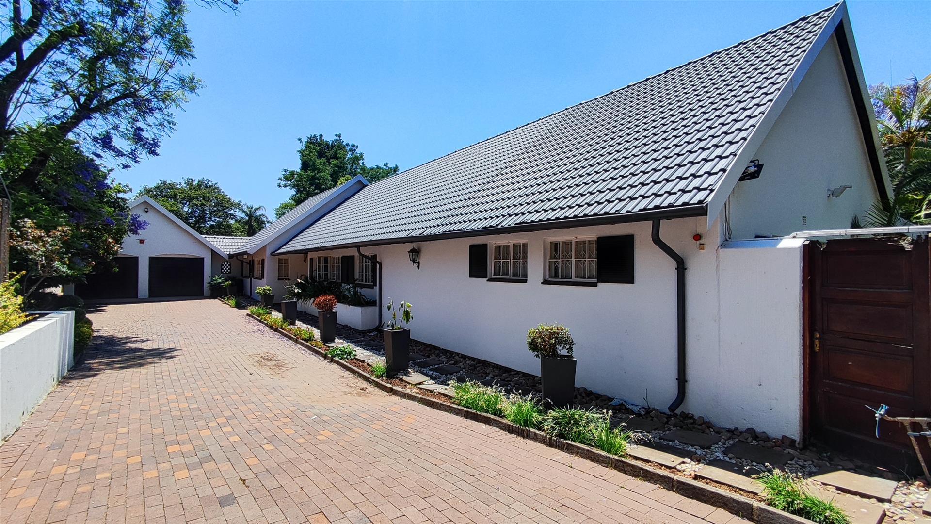 Front View of property in Kleve Hill Park