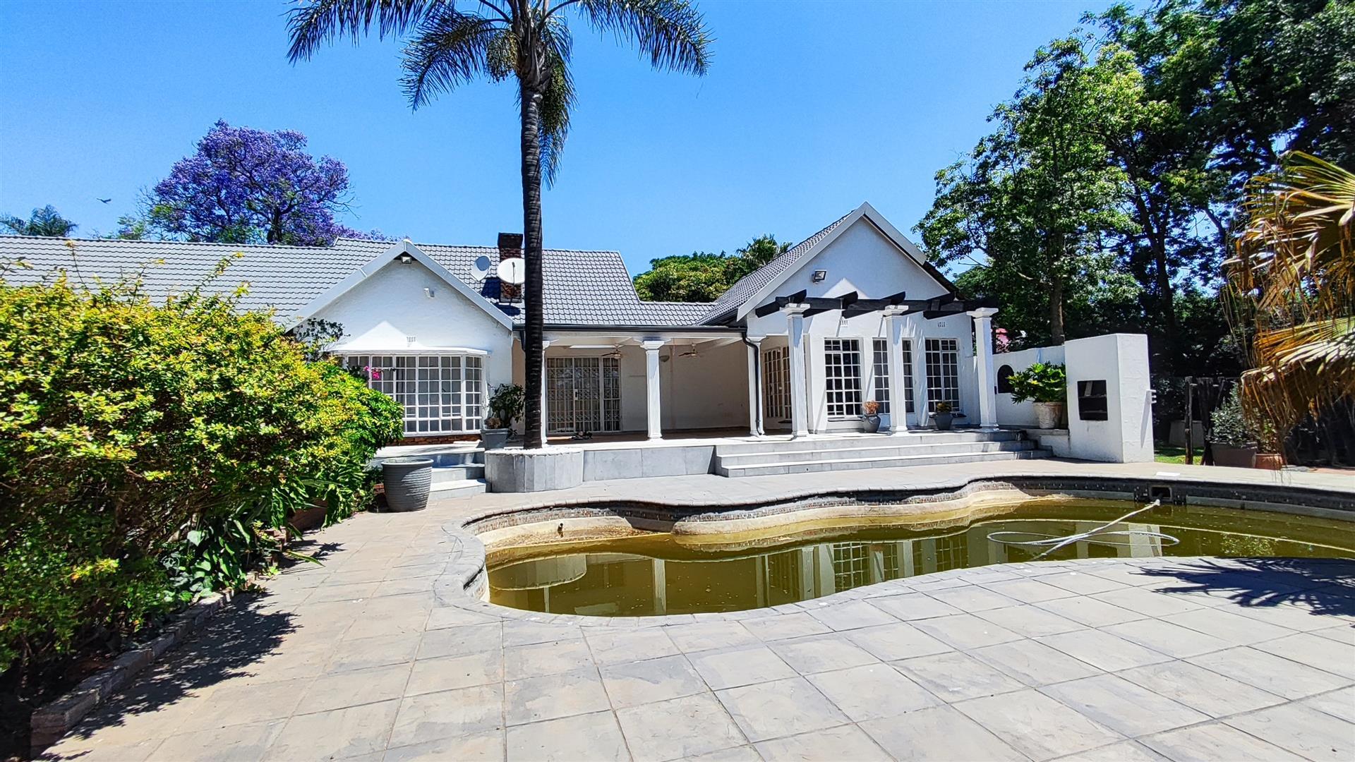 Backyard of property in Kleve Hill Park