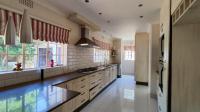 Kitchen - 27 square meters of property in Kleve Hill Park