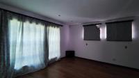 Bed Room 1 - 11 square meters of property in Kleve Hill Park