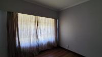 Bed Room 4 - 13 square meters of property in Kleve Hill Park