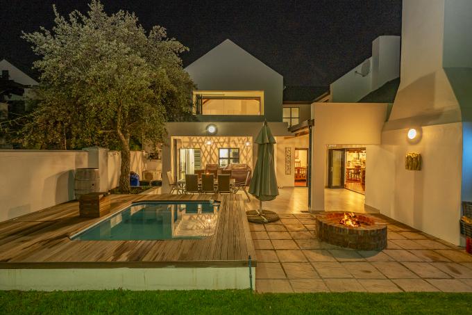 5 Bedroom House for Sale For Sale in Croydon Vineyard Estate - MR696358