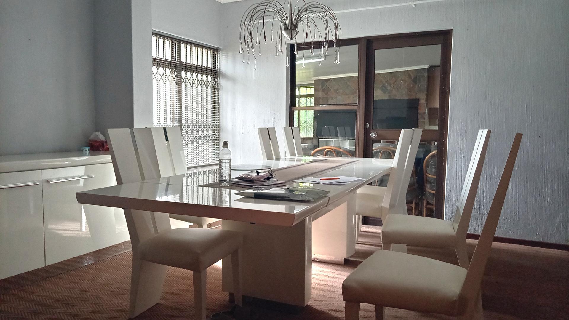Dining Room of property in Reyno Ridge