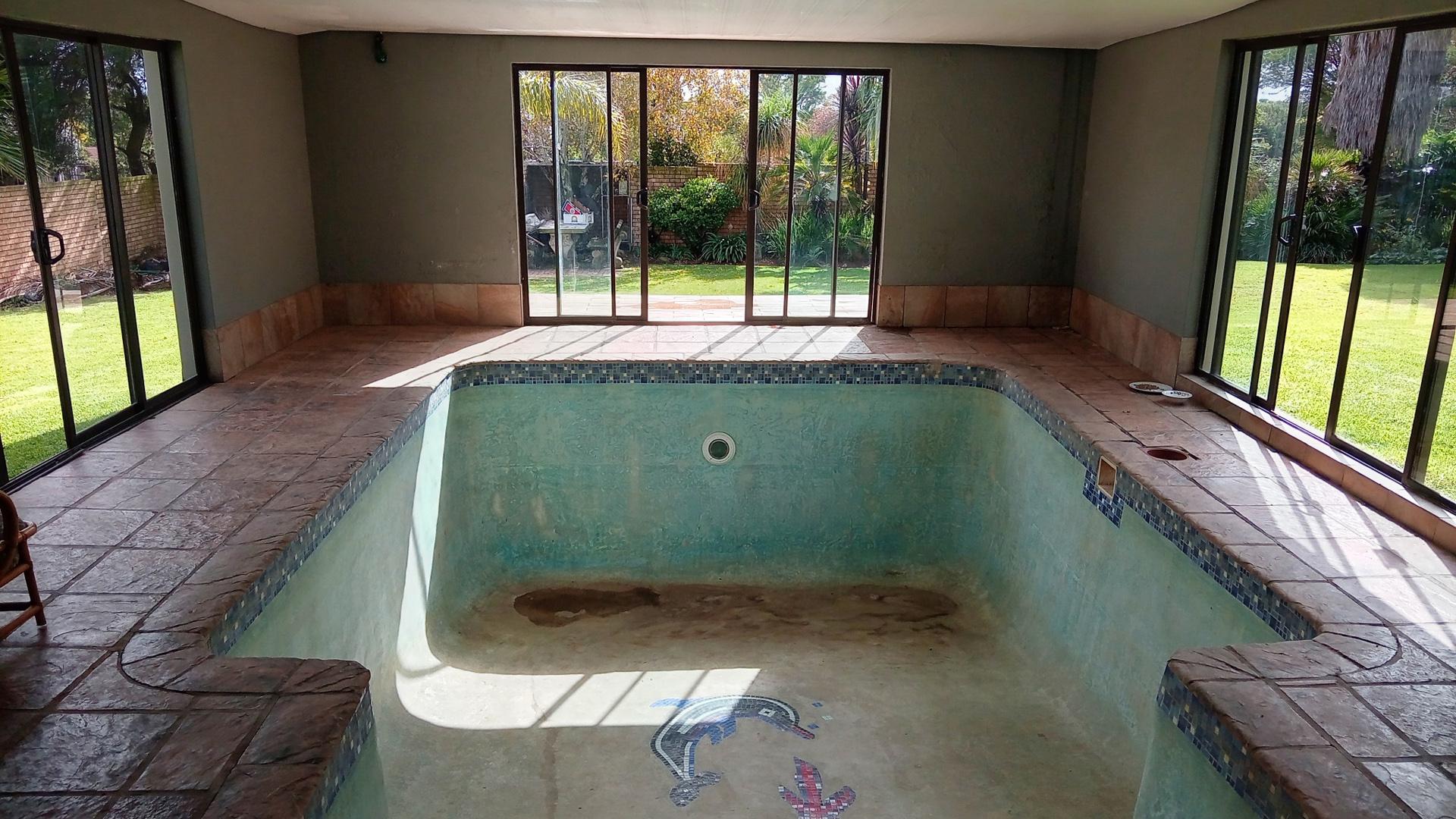 Swimming Pool of property in Reyno Ridge