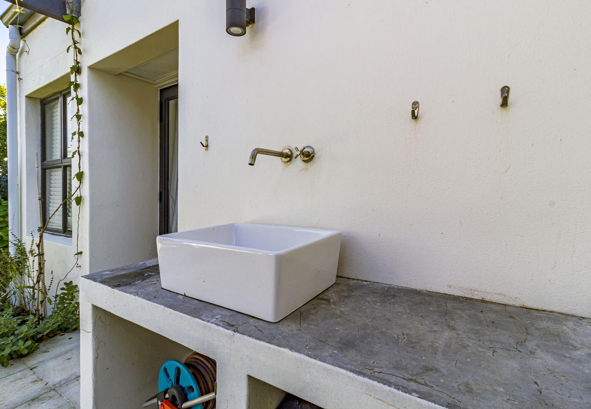  of property in Croydon Vineyard Estate