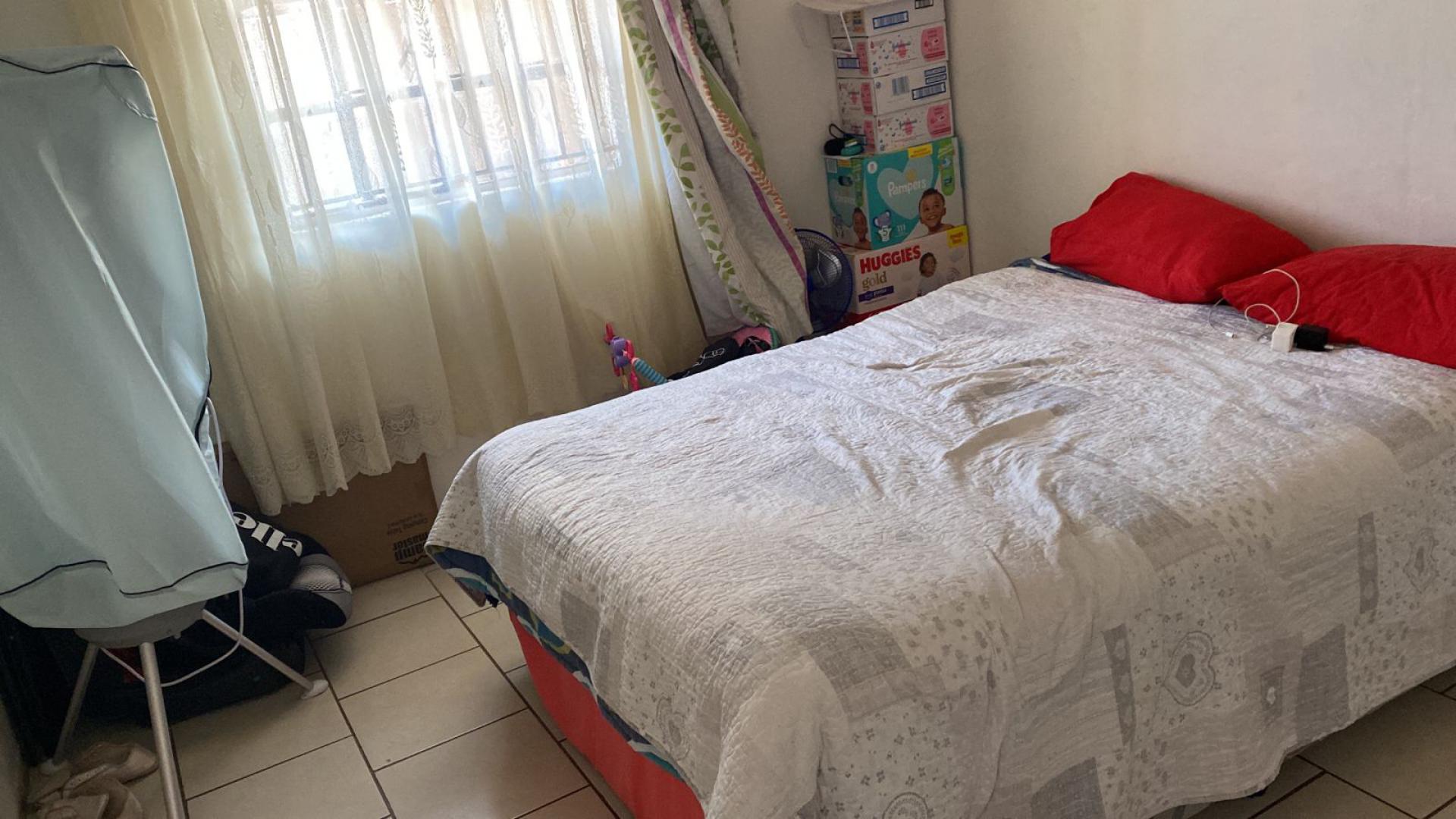  of property in Elandspoort