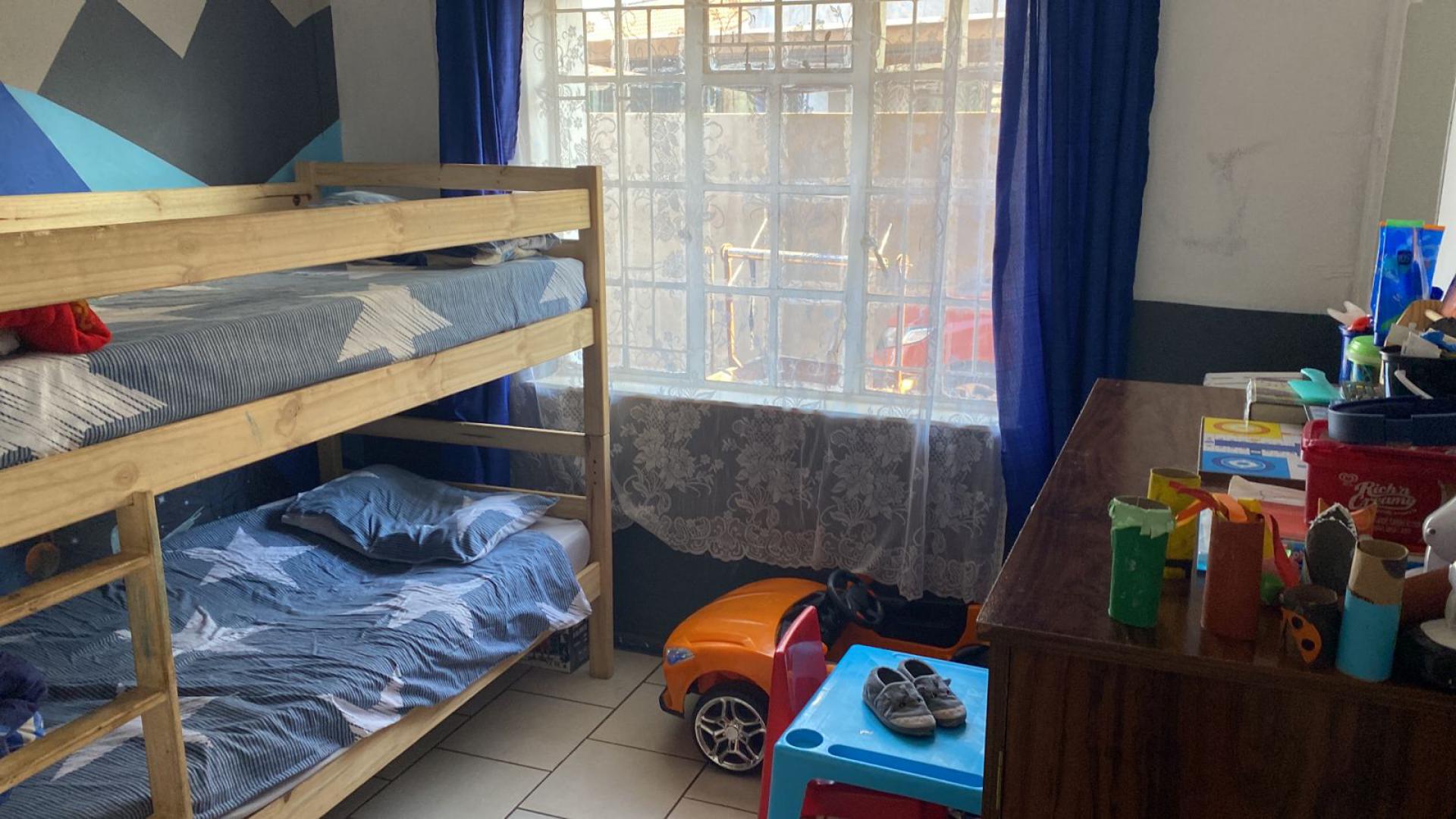  of property in Elandspoort