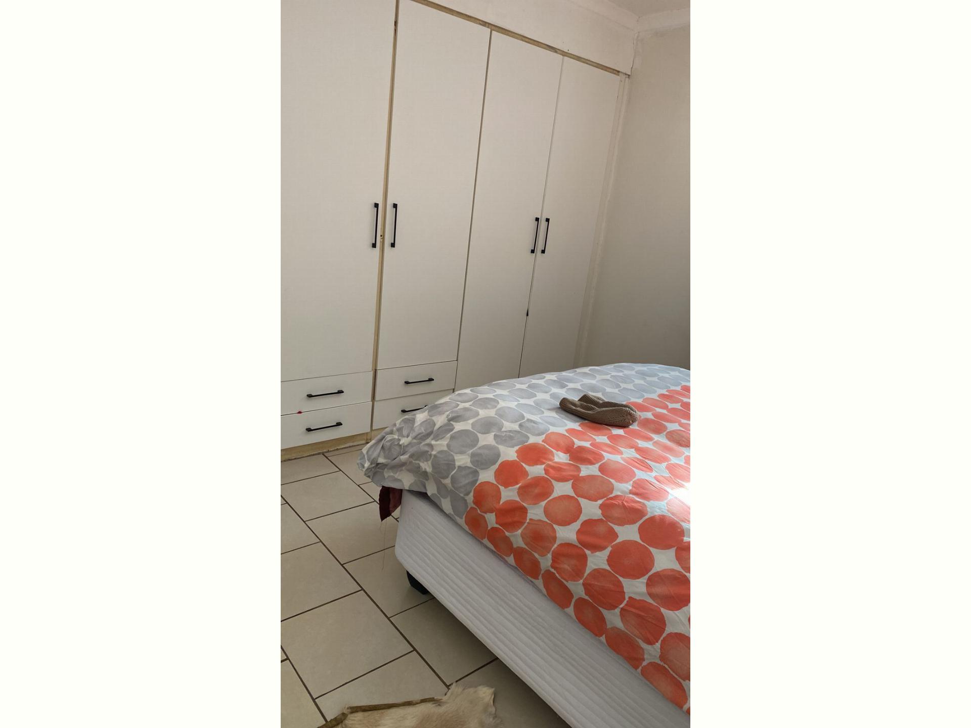  of property in Elandspoort