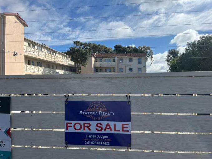 2 Bedroom Apartment for Sale For Sale in Ottery - MR696375