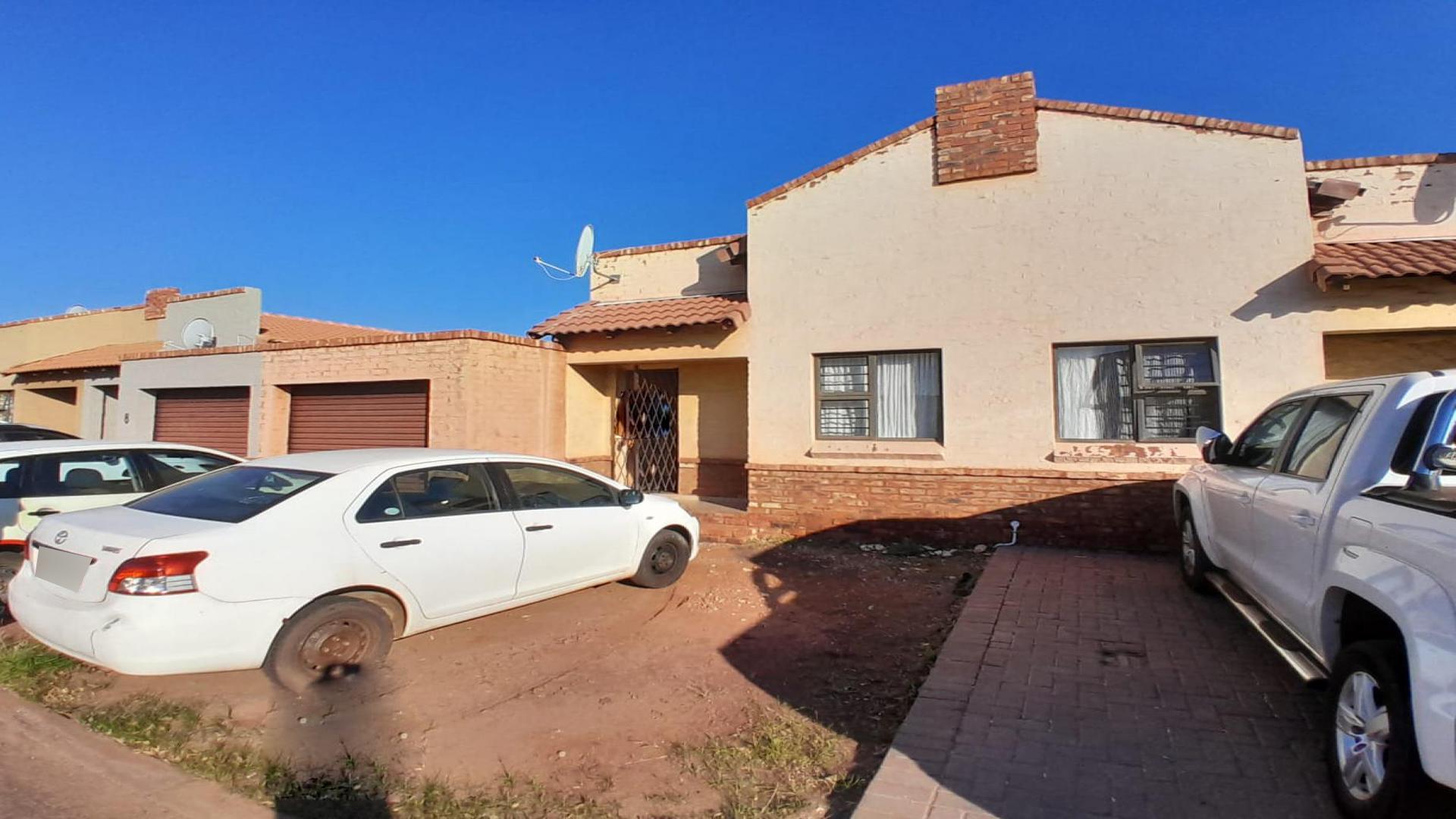 Front View of property in Kathu