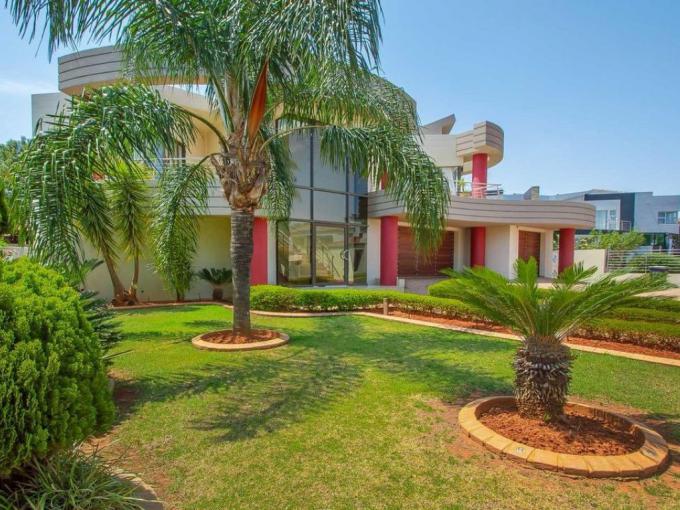 4 Bedroom House for Sale For Sale in Ruimsig - MR696392