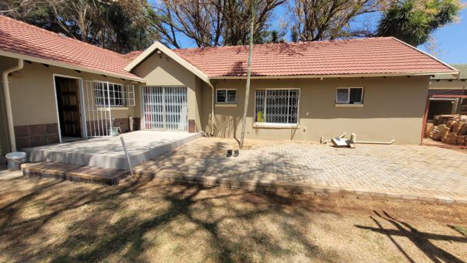4 Bedroom House for Sale For Sale in The Orchards - MR696414