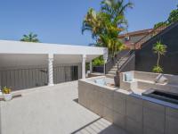  of property in Uvongo