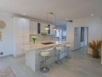  of property in Uvongo