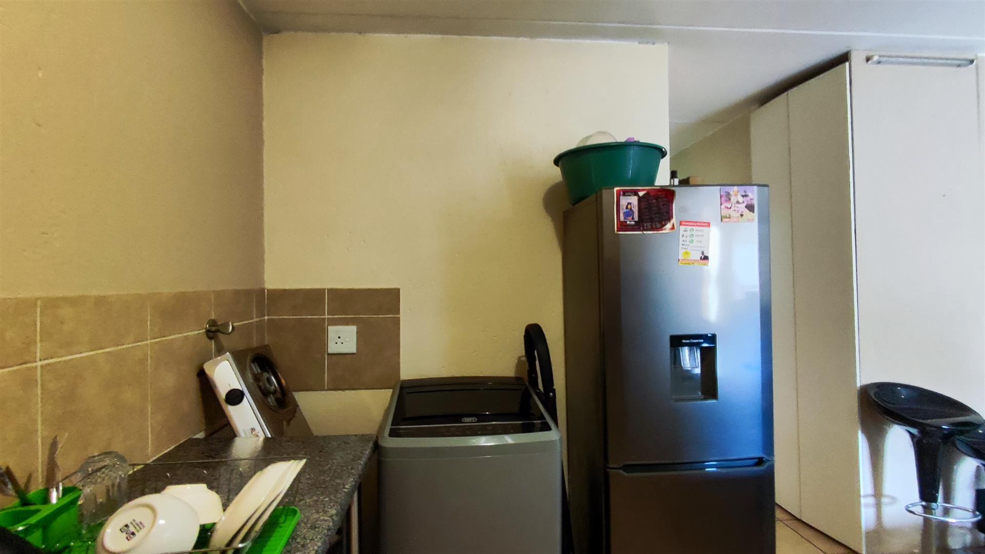 Kitchen - 10 square meters of property in Comet