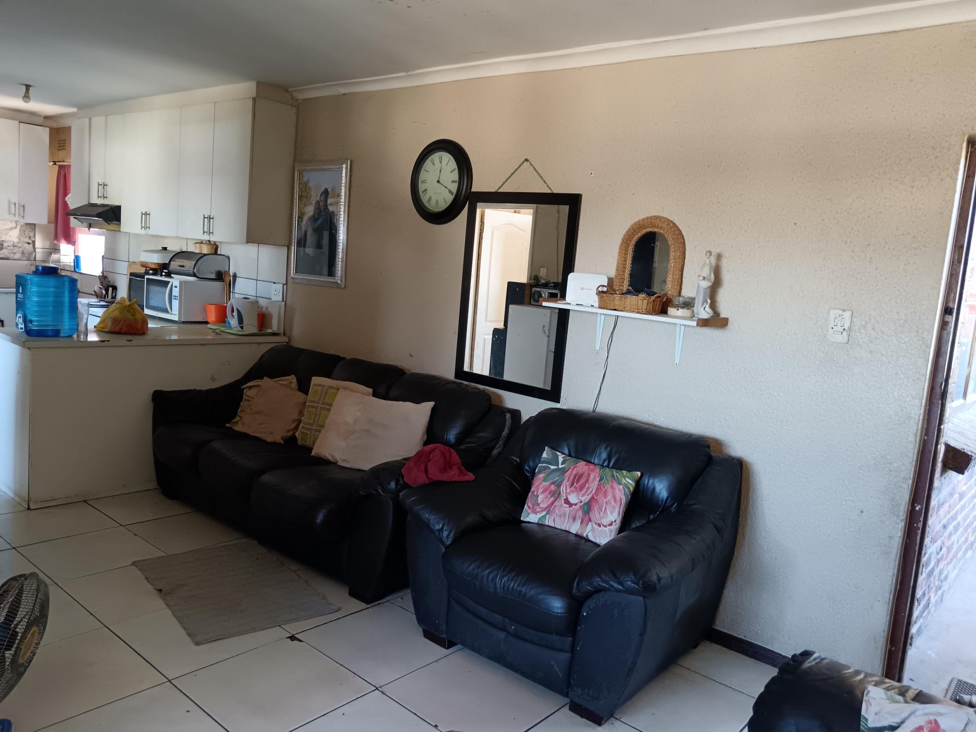  of property in Kraaifontein