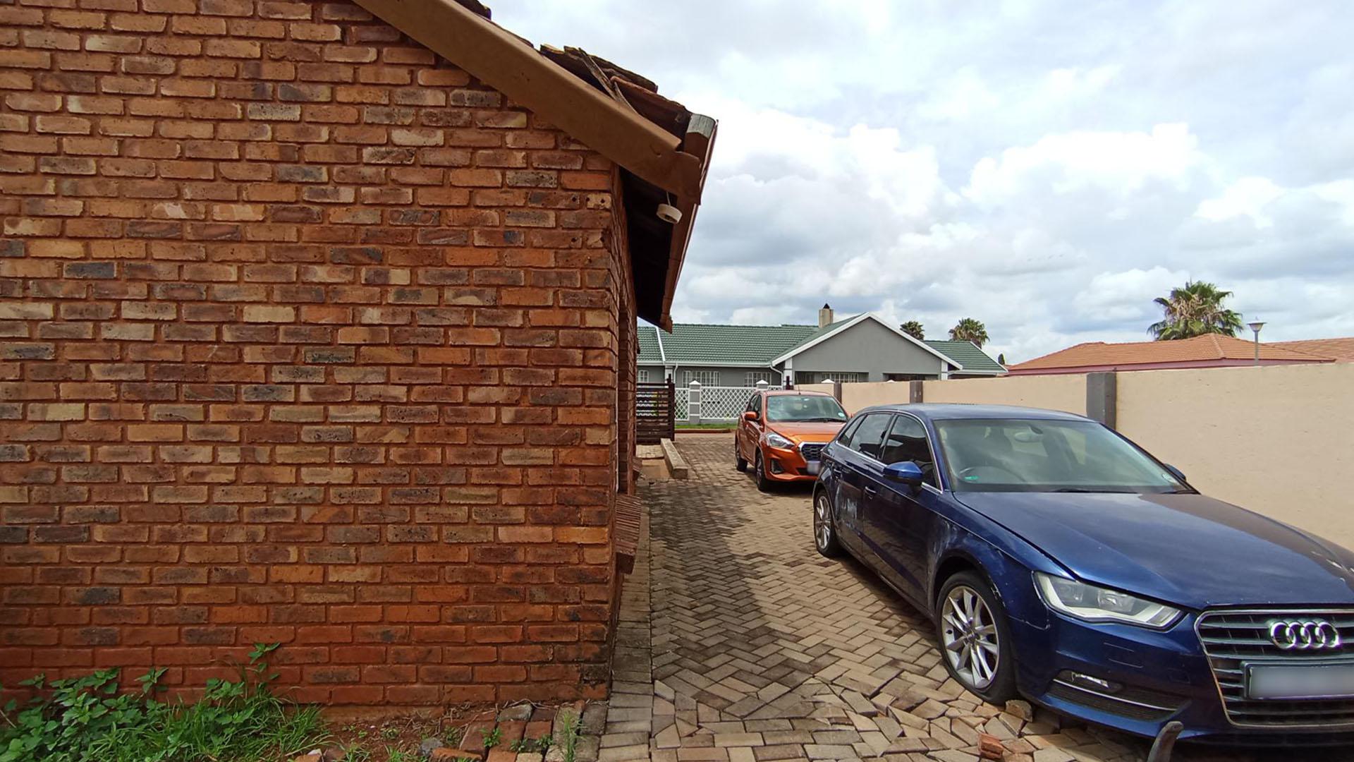 Backyard of property in The Orchards