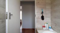 Bathroom 1 - 6 square meters of property in The Orchards