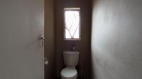 Bathroom 1 - 6 square meters of property in The Orchards