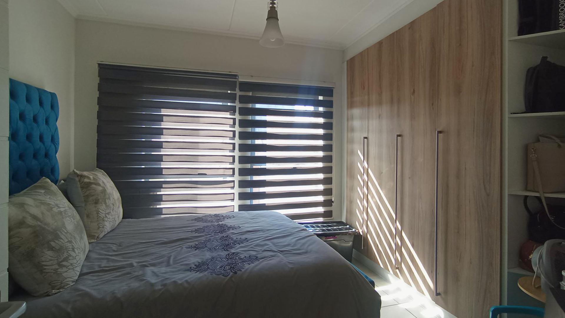 Bed Room 2 - 11 square meters of property in Jukskei View