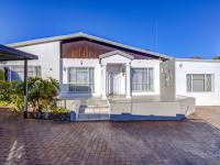  of property in Hurlyvale