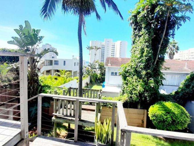 4 Bedroom Apartment for Sale For Sale in Umhlanga  - MR696511