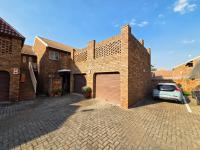  of property in Doornpoort