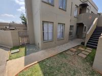  of property in Magalieskruin
