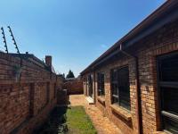 3 Bedroom 2 Bathroom Simplex for Sale for sale in New Redruth