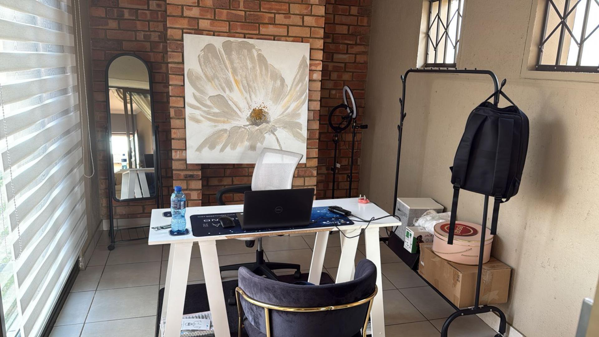 Study of property in Noordwyk