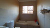 Bathroom 1 - 5 square meters of property in Noordwyk