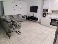  of property in Greenstone Hill