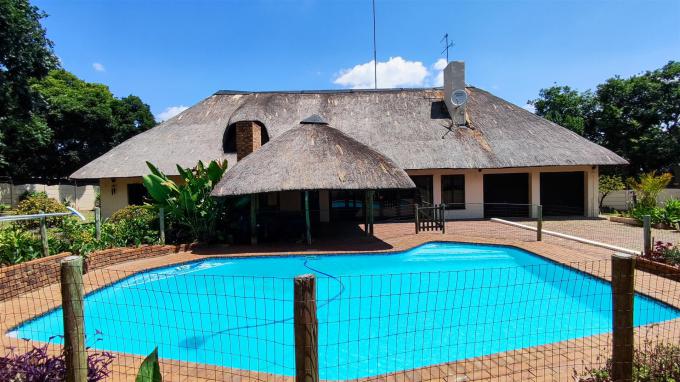 4 Bedroom Freehold Residence for Sale For Sale in Buccleuch - Private Sale - MR696604