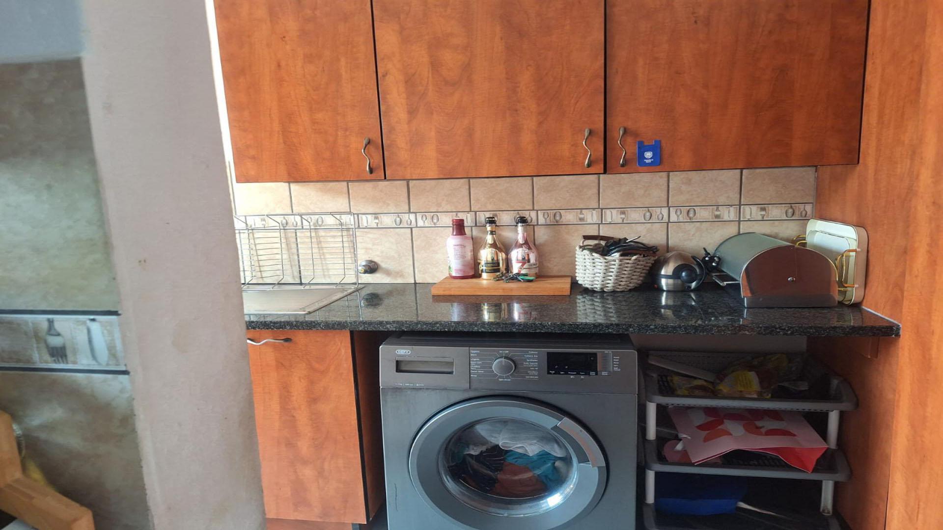 Kitchen of property in Stonehenge