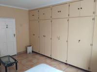  of property in Troyeville