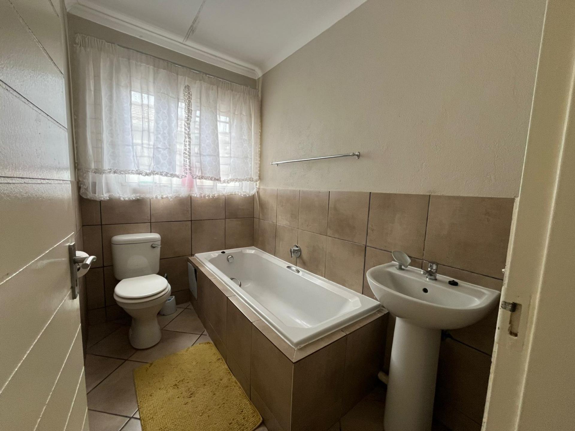  of property in Alliance