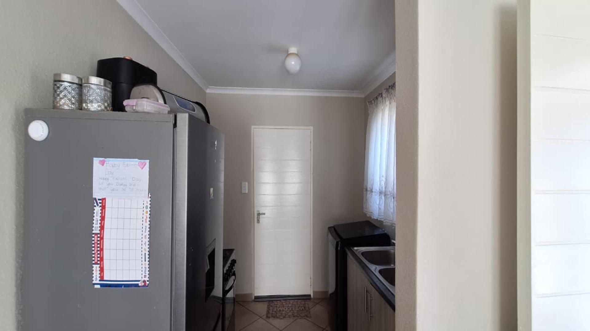Kitchen - 6 square meters of property in Alliance