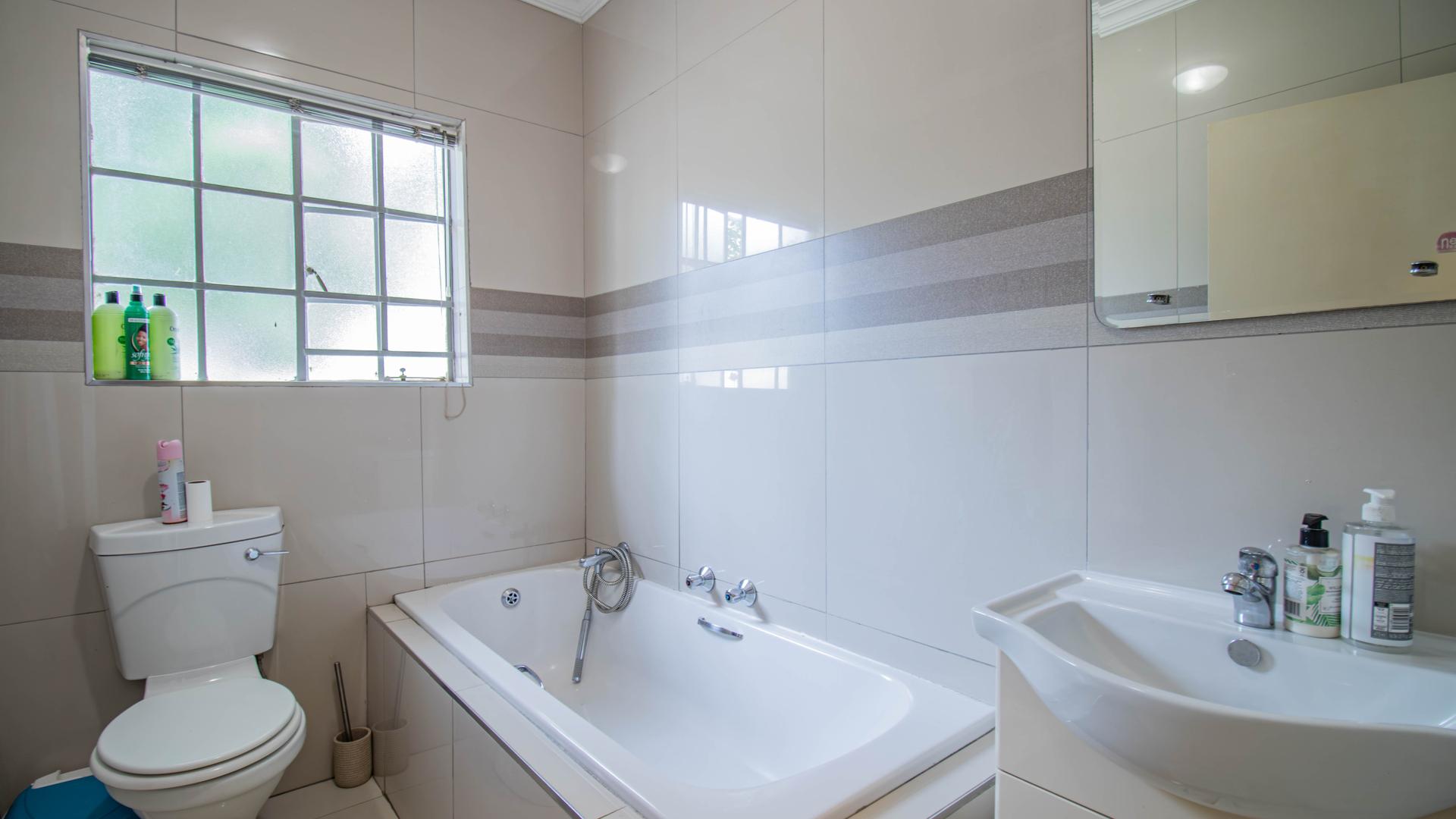  of property in Heuwelsig Estate