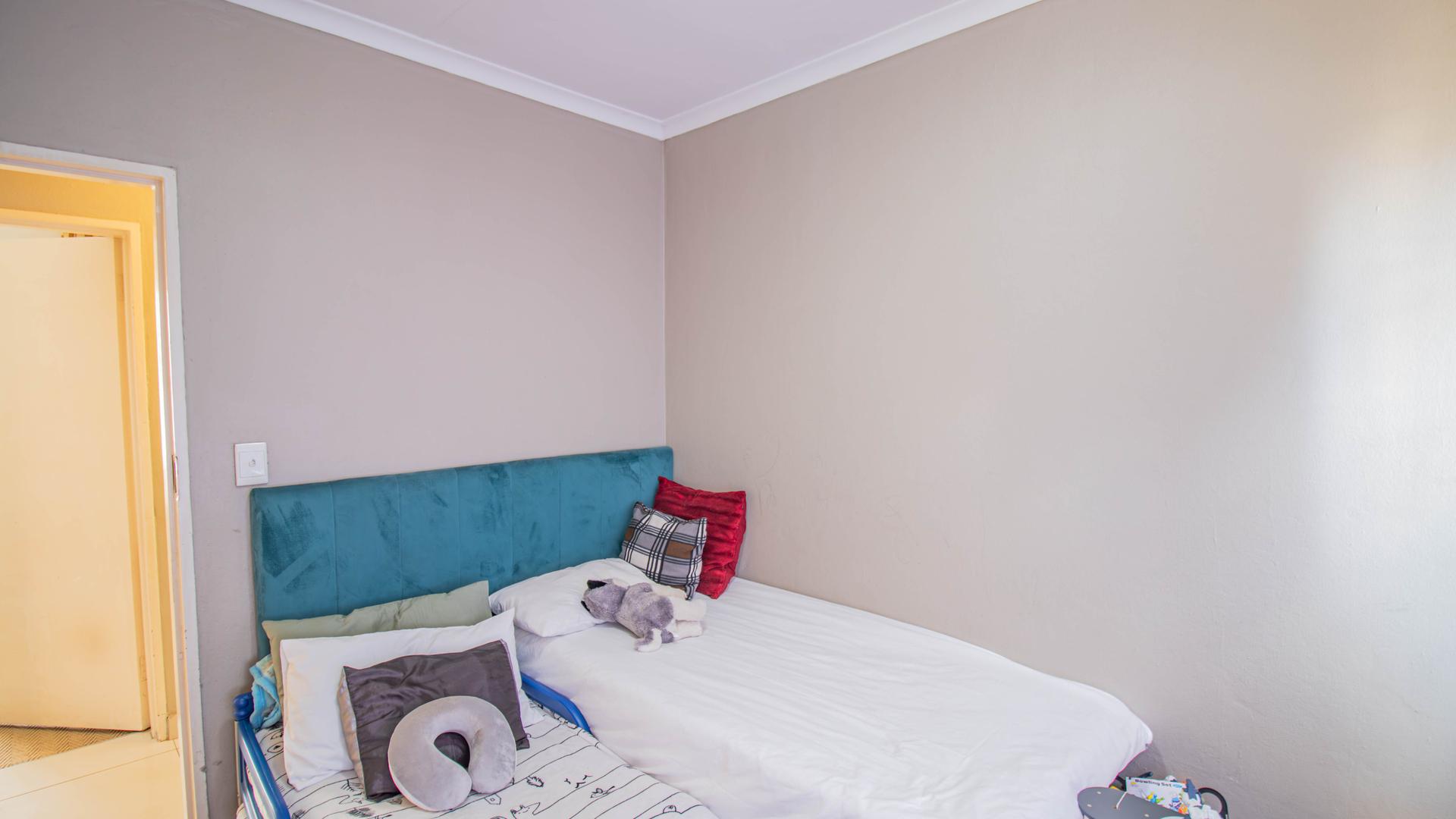  of property in Heuwelsig Estate