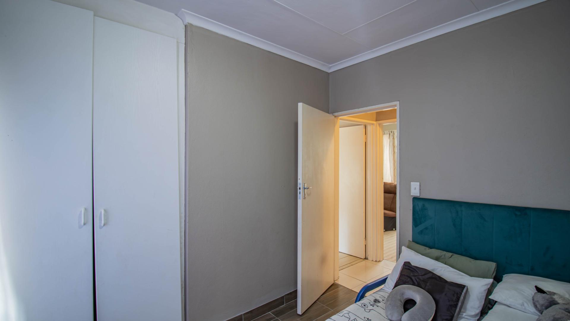  of property in Heuwelsig Estate