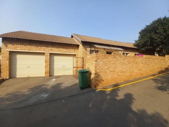 3 Bedroom Simplex for Sale For Sale in Cashan - MR696650