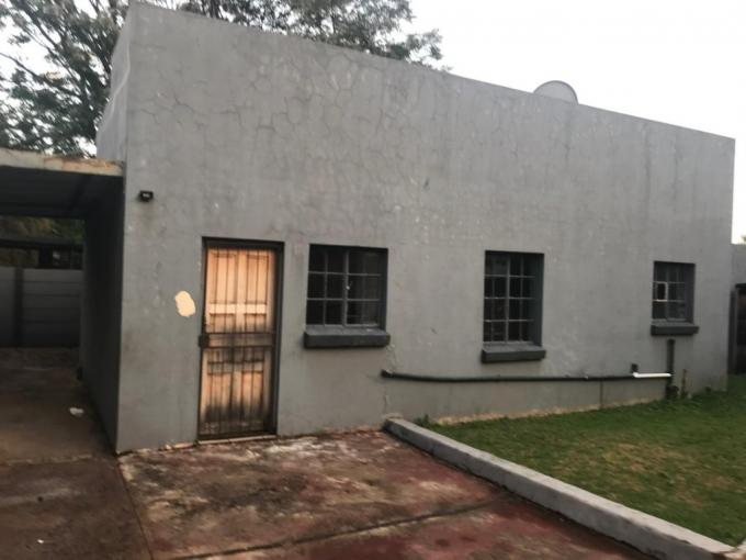 9 Bedroom House for Sale For Sale in Middelburg - MP - MR696665