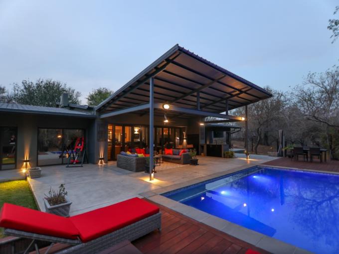 4 Bedroom House for Sale For Sale in Hoedspruit - MR696680
