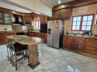  of property in Linmeyer