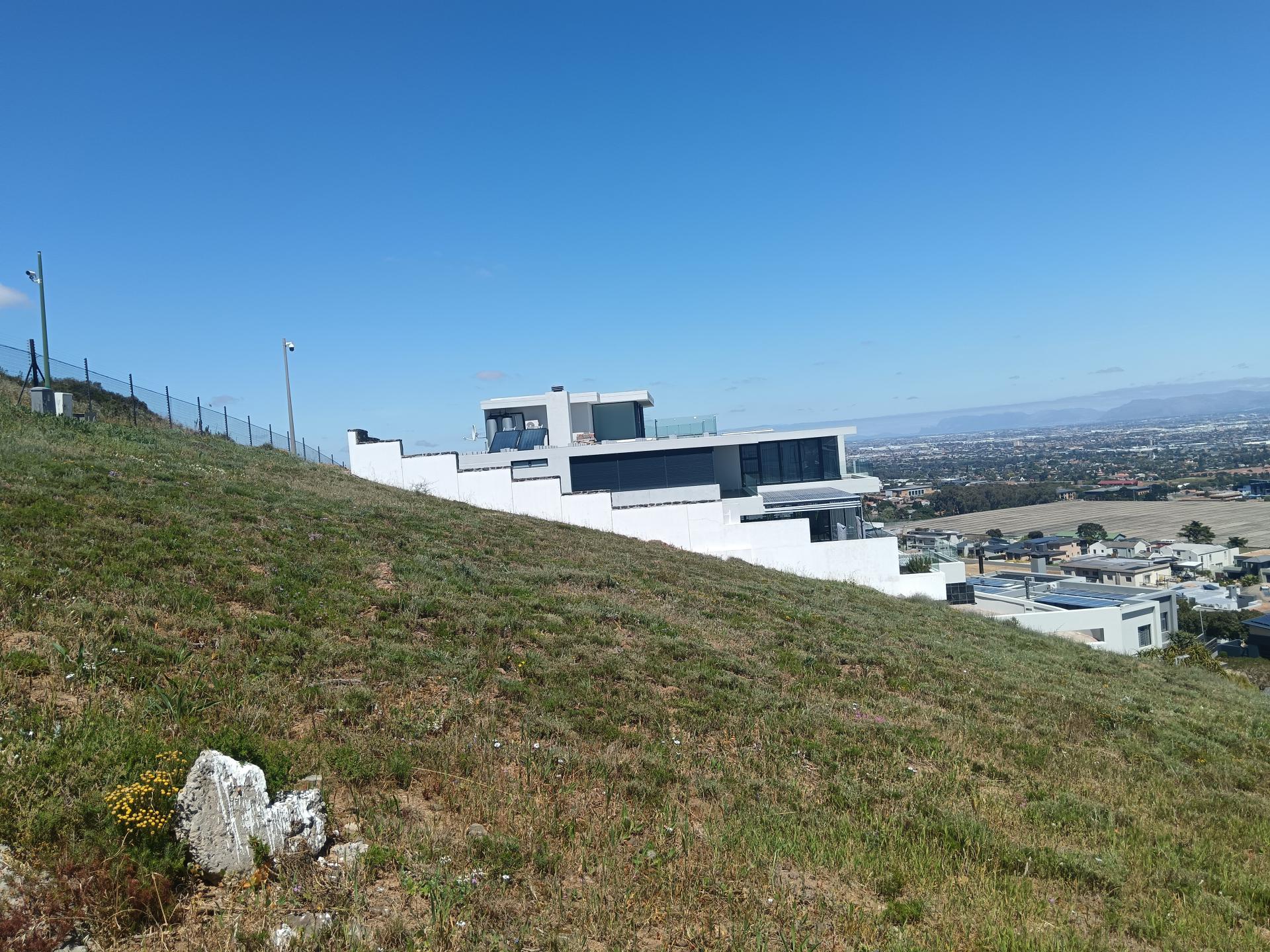  of property in Plattekloof